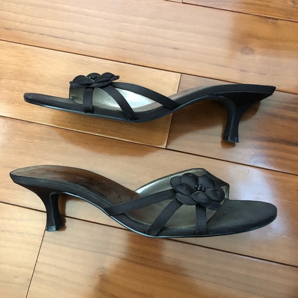 Satin Brown Pump Dressy Spring Trendy Sz 9 - Picture 3 of 5